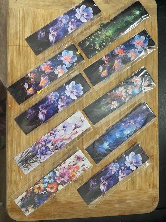 Paper Bookmark w/tassel