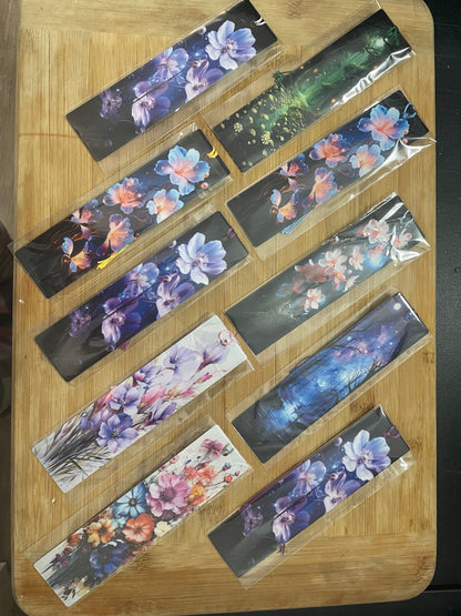 Paper Bookmark w/tassel